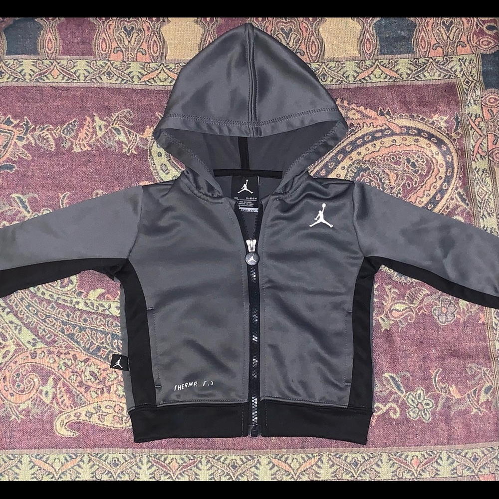 Nike Size 12 months jacket perfect condition